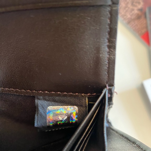 Fendi zucca wallet with gold logo and tortoiseshell. - Picture 5 of 16